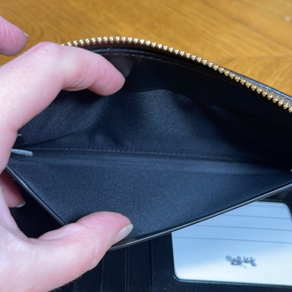 NWOT COACH LARGE PHONE WALLET IN SIGNATURE CANVAS & SMOOTH LEATHER - Picture 14 of 16